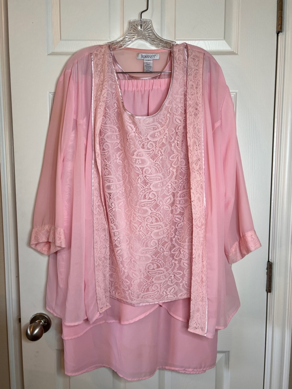 Roaman’s Pink Lace 3pc Overlay Blouse, Skirt, Cardigan Set - Blush Pink Sz 24
